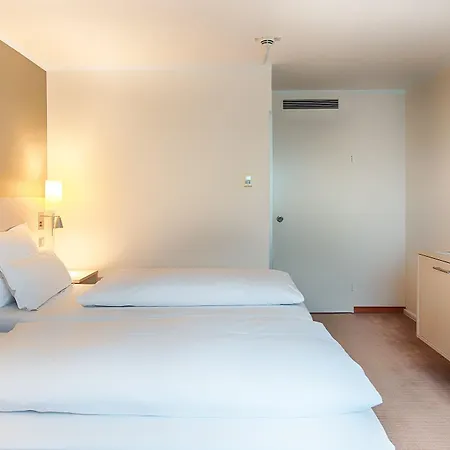 Garner By Ihg 4*