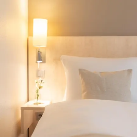 Garner By Ihg Hotel 4*