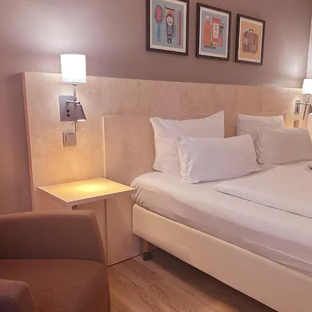 Garner By Ihg Отель